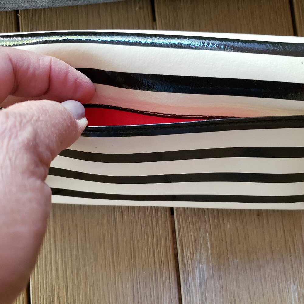 EUC KATE SPADE black / white striped wallet (OS) - Picture 6 of 10